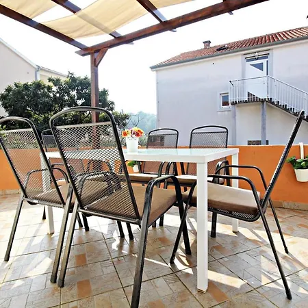 Suburb Guest house